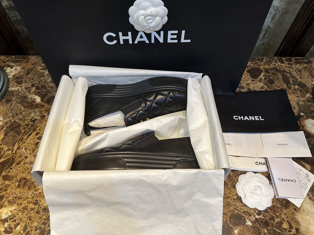 Chanel Shoes Loafers Buy First Copy Replica
 Black