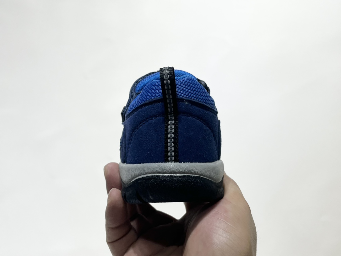 图片[8]-专G版KEEN潮牌户外帆布新款男女童登山徒步运动鞋 尺码：26-37码 超爱的户外潮牌🆒 户外当道，徒步爬山旅行上学🎒必备✔️ 帆布材质，舒适耐穿☁️ 魔术贴➕松紧带设计，穿脱方便✌🏻 橡胶耐磨大底，抓地力超强👍🏻 配色超级出彩🌈推荐get🛒-选品中心