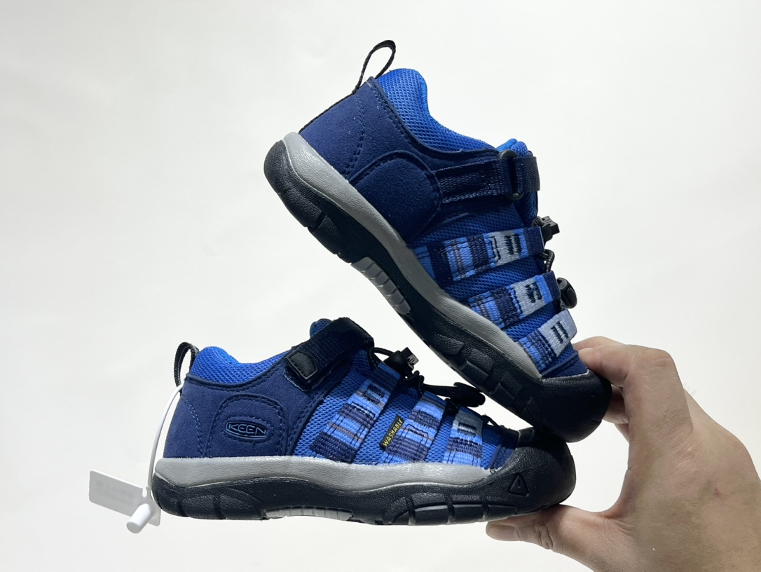 图片[9]-专G版KEEN潮牌户外帆布新款男女童登山徒步运动鞋 尺码：26-37码 超爱的户外潮牌🆒 户外当道，徒步爬山旅行上学🎒必备✔️ 帆布材质，舒适耐穿☁️ 魔术贴➕松紧带设计，穿脱方便✌🏻 橡胶耐磨大底，抓地力超强👍🏻 配色超级出彩🌈推荐get🛒-选品中心