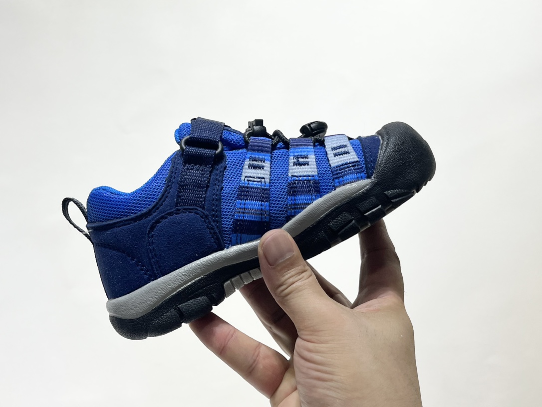 图片[6]-专G版KEEN潮牌户外帆布新款男女童登山徒步运动鞋 尺码：26-37码 超爱的户外潮牌🆒 户外当道，徒步爬山旅行上学🎒必备✔️ 帆布材质，舒适耐穿☁️ 魔术贴➕松紧带设计，穿脱方便✌🏻 橡胶耐磨大底，抓地力超强👍🏻 配色超级出彩🌈推荐get🛒-选品中心