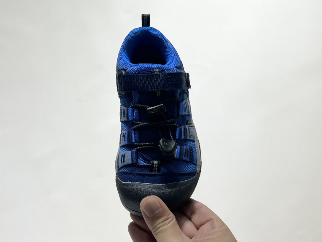 图片[7]-专G版KEEN潮牌户外帆布新款男女童登山徒步运动鞋 尺码：26-37码 超爱的户外潮牌🆒 户外当道，徒步爬山旅行上学🎒必备✔️ 帆布材质，舒适耐穿☁️ 魔术贴➕松紧带设计，穿脱方便✌🏻 橡胶耐磨大底，抓地力超强👍🏻 配色超级出彩🌈推荐get🛒-选品中心