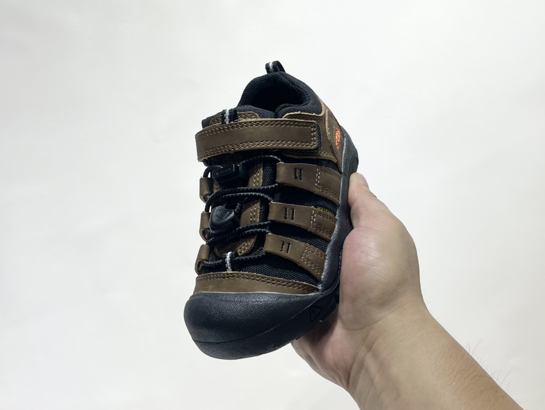 图片[3]-专G版KEEN潮牌户外帆布新款男女童登山徒步运动鞋 尺码：26-37码 超爱的户外潮牌🆒 户外当道，徒步爬山旅行上学🎒必备✔️ 帆布材质，舒适耐穿☁️ 魔术贴➕松紧带设计，穿脱方便✌🏻 橡胶耐磨大底，抓地力超强👍🏻 配色超级出彩🌈推荐get🛒-选品中心