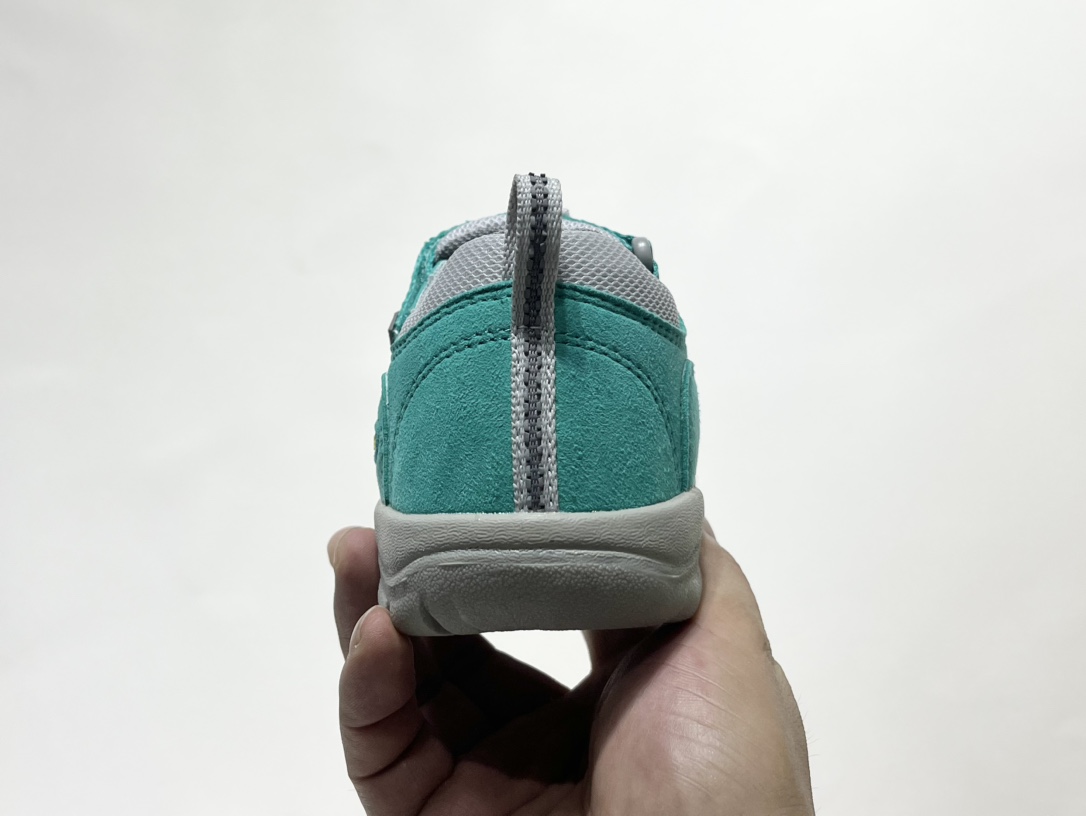 图片[8]-专G版KEEN潮牌户外帆布新款男女童登山徒步运动鞋 尺码：26-37码 超爱的户外潮牌🆒 户外当道，徒步爬山旅行上学🎒必备✔️ 帆布材质，舒适耐穿☁️ 魔术贴➕松紧带设计，穿脱方便✌🏻 橡胶耐磨大底，抓地力超强👍🏻 配色超级出彩🌈推荐get🛒-选品中心