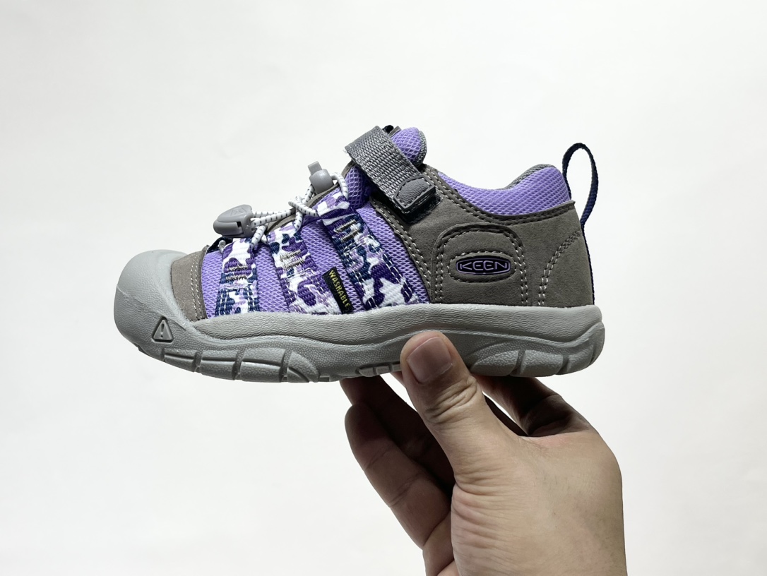 图片[4]-专G版KEEN潮牌户外帆布新款男女童登山徒步运动鞋 尺码：26-37码 超爱的户外潮牌🆒 户外当道，徒步爬山旅行上学🎒必备✔️ 帆布材质，舒适耐穿☁️ 魔术贴➕松紧带设计，穿脱方便✌🏻 橡胶耐磨大底，抓地力超强👍🏻 配色超级出彩🌈推荐get🛒-选品中心