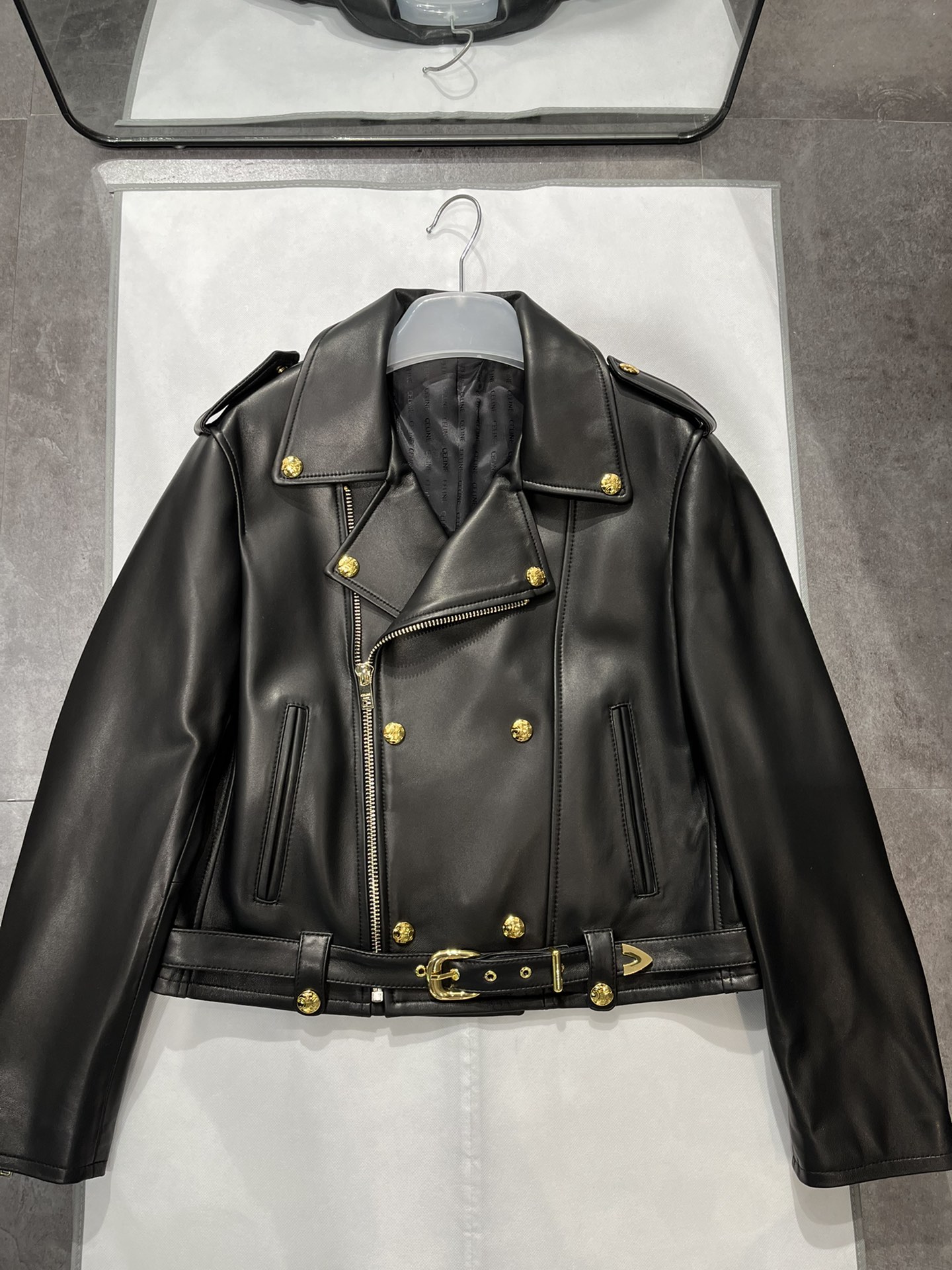 NO:742668,Size S-19860909尺寸S- Xl,下次再补尺寸.宽松版型的,赛琳-服装,celine,,Women's clothing