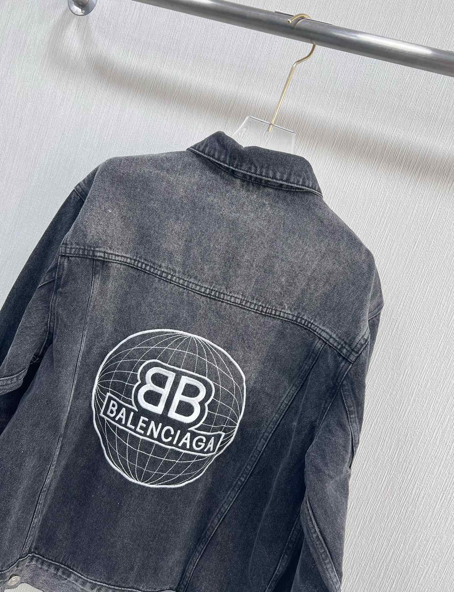 발렌시아가 빈티지 자수 컬러 블록 데님 자켓 상세 이미지 6