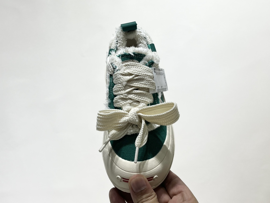 图片[7]-开春福利 檀健次同款新款开口笑魔术贴儿童帆布鞋 尺码：26-35码 檀健次同款开口笑，简约百搭款式🆒 魔术贴设计，穿脱方便✔️ 耐磨防滑大底，脚感超赞👍🏻-选品中心