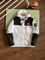 The North Face Clothing Coats & Jackets Unisex Casual