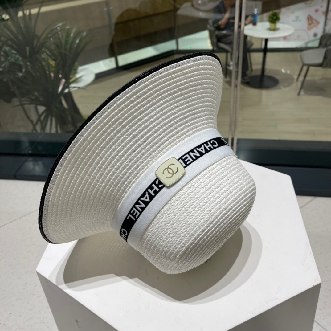 【Chanel香奈儿】新款草编编织草帽，度假休闲必备，优雅大方的一款