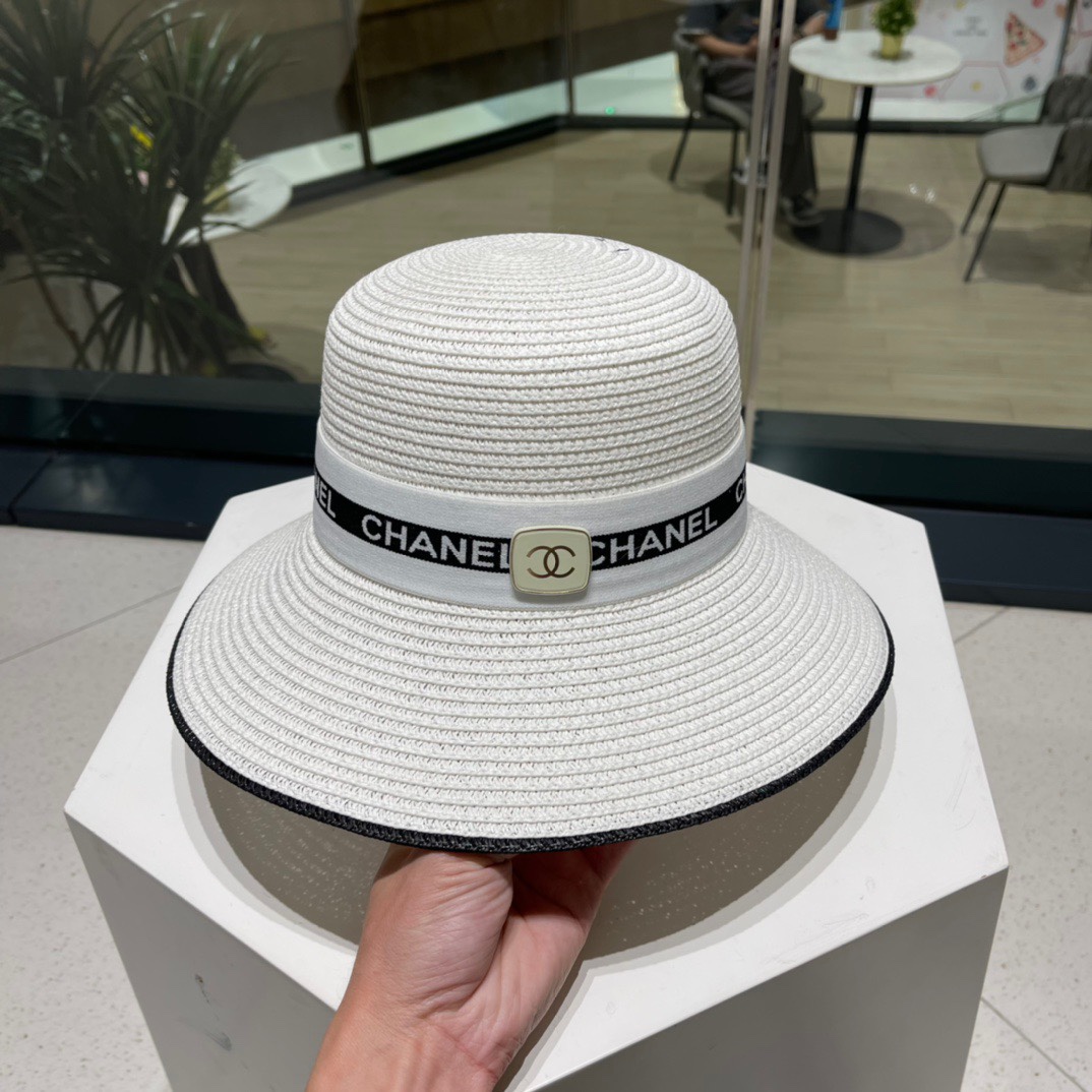 【Chanel香奈儿】新款草编编织草帽，度假休闲必备，优雅大方的一款