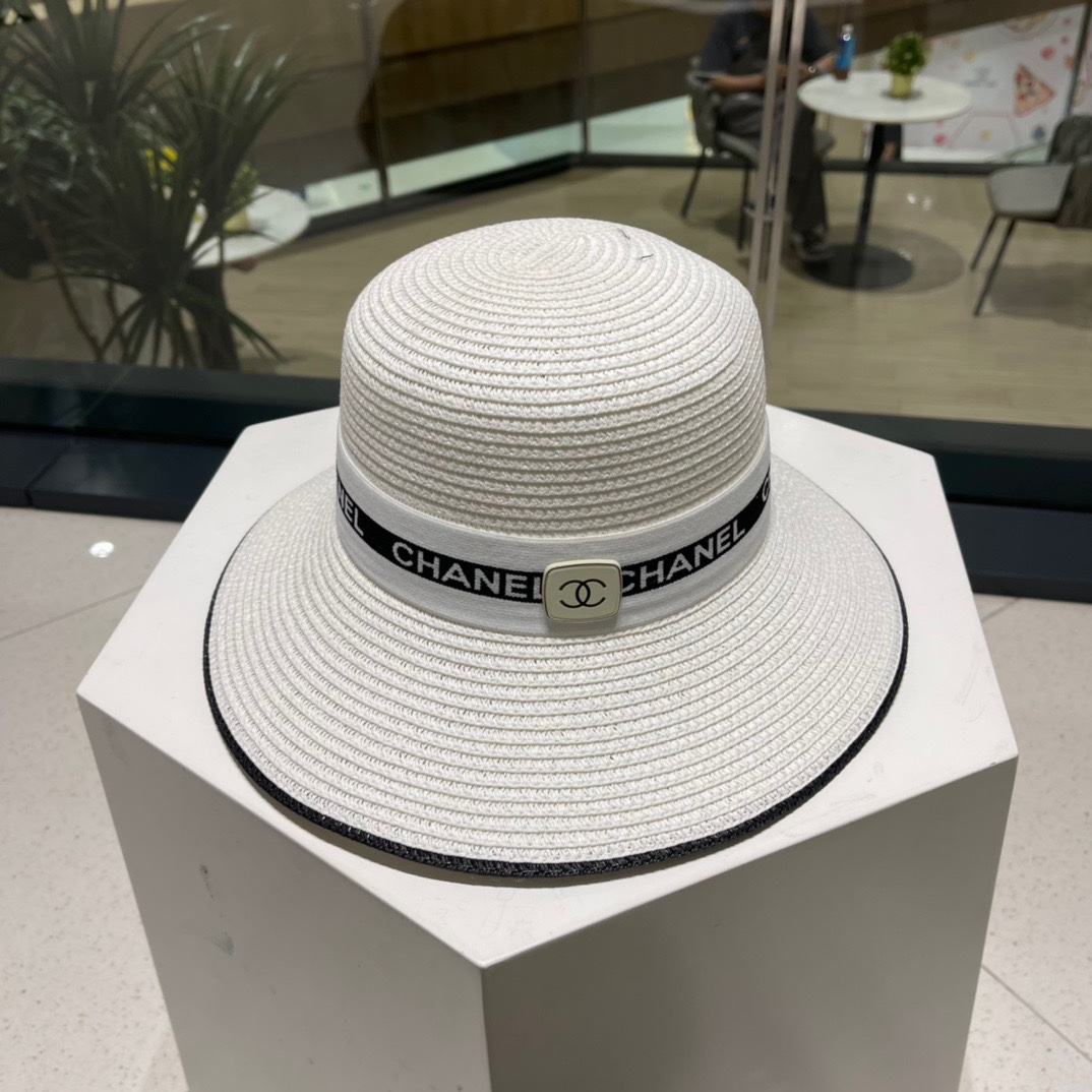 【Chanel香奈儿】新款草编编织草帽，度假休闲必备，优雅大方的一款