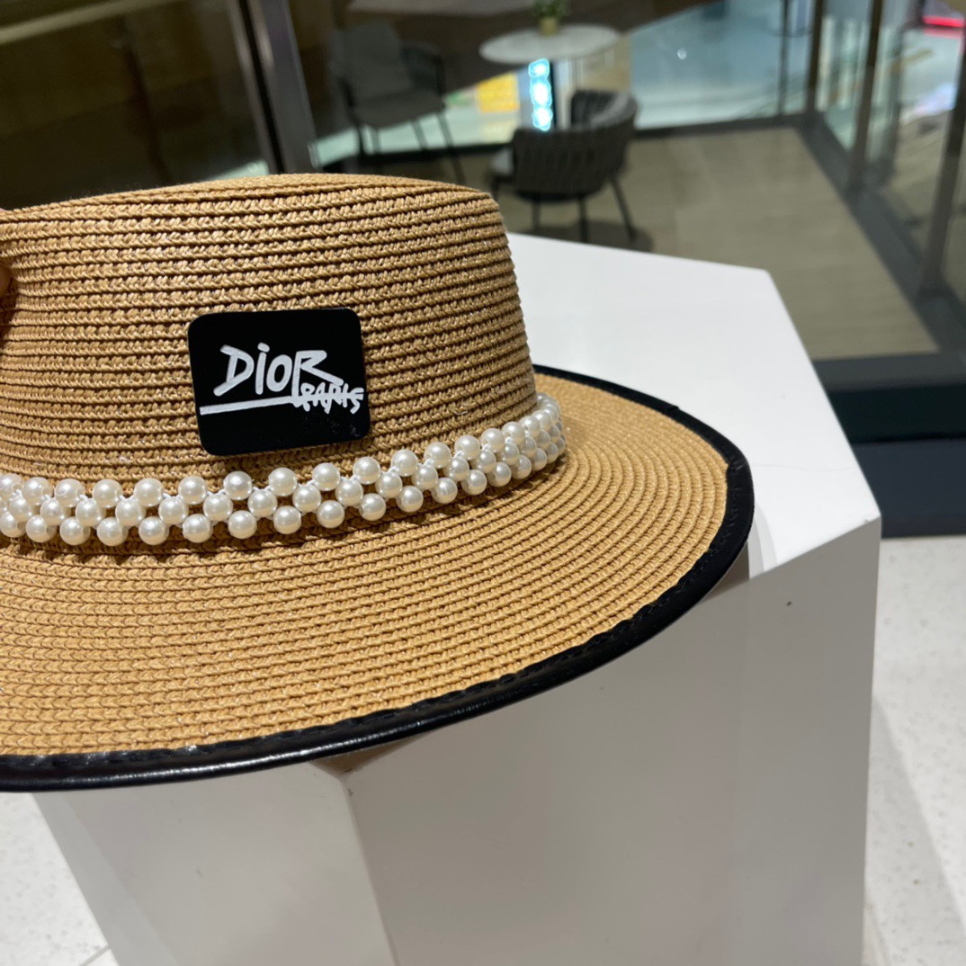 Dior迪奥新品搭配珍珠更完美草帽 精简盆帽 代购版本！时尚潮流，高端做工！非一般的品质，细节看实拍哦
