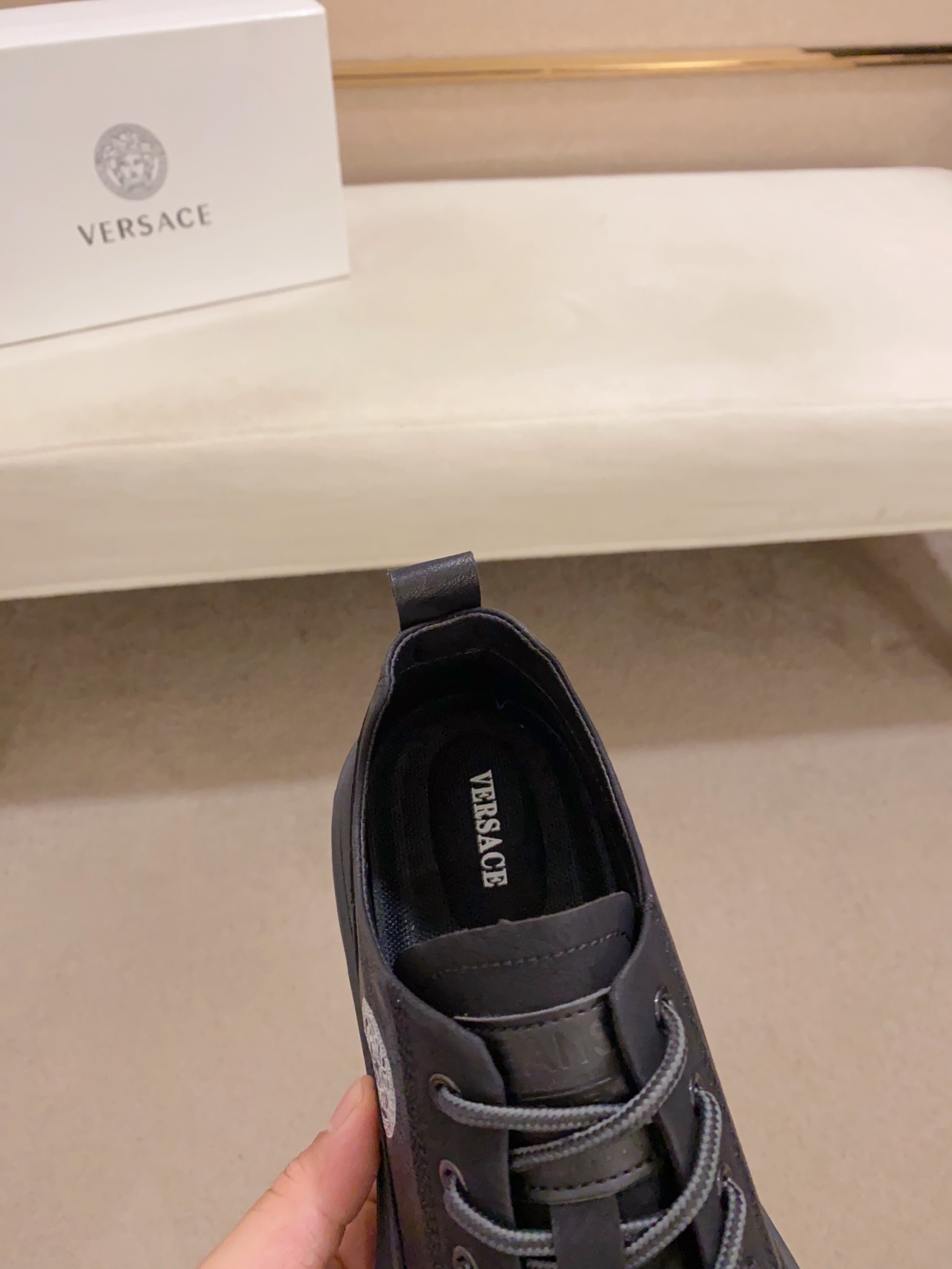 Factory precio Nueva Versace (Versace) superior de piel de vaca importada. Forro de piel de oveja te