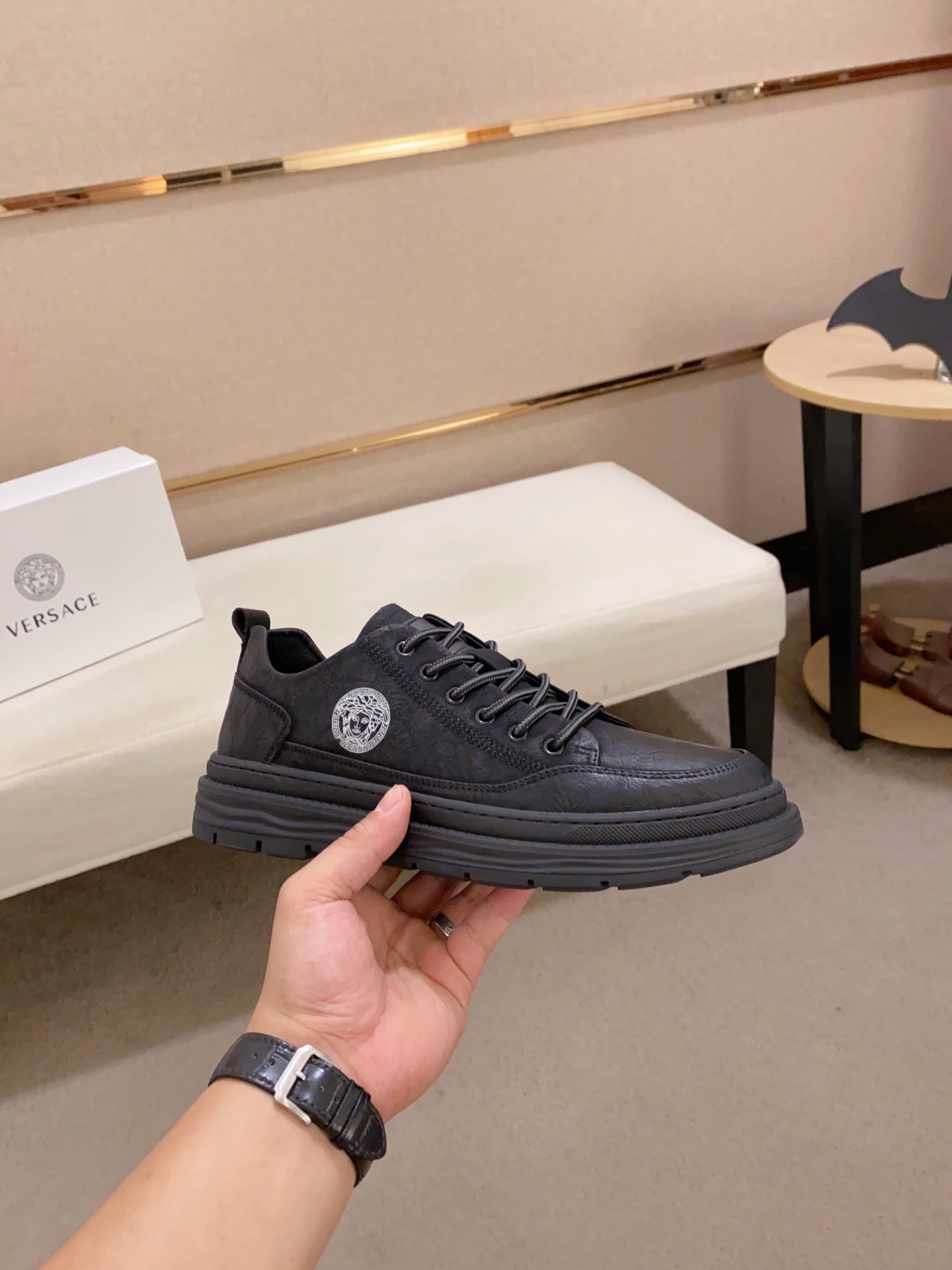 Factory precio Nueva Versace (Versace) superior de piel de vaca importada. Forro de piel de oveja te