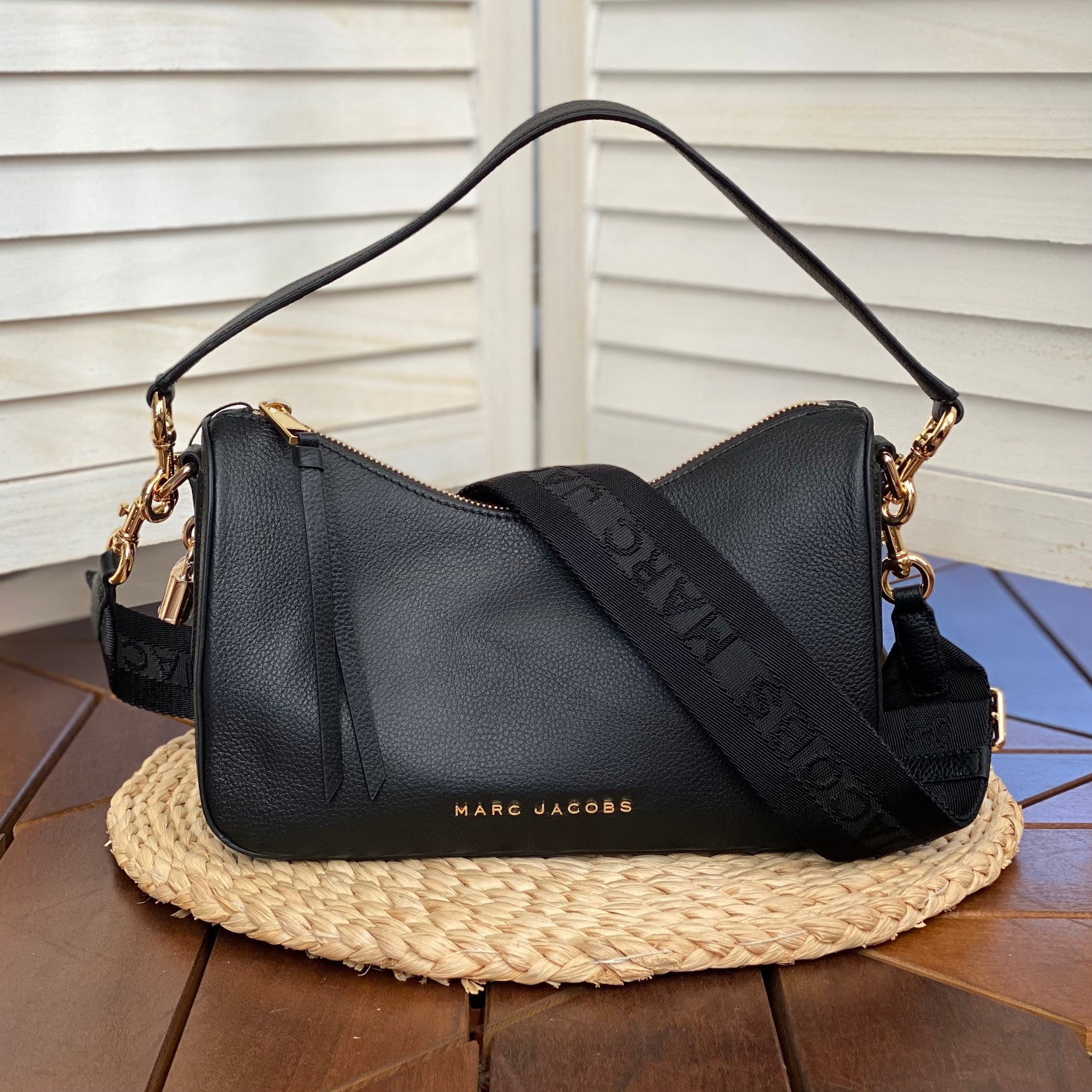 Marc Jacobs ～牛皮斜挎包黑色大号28*11*17cm