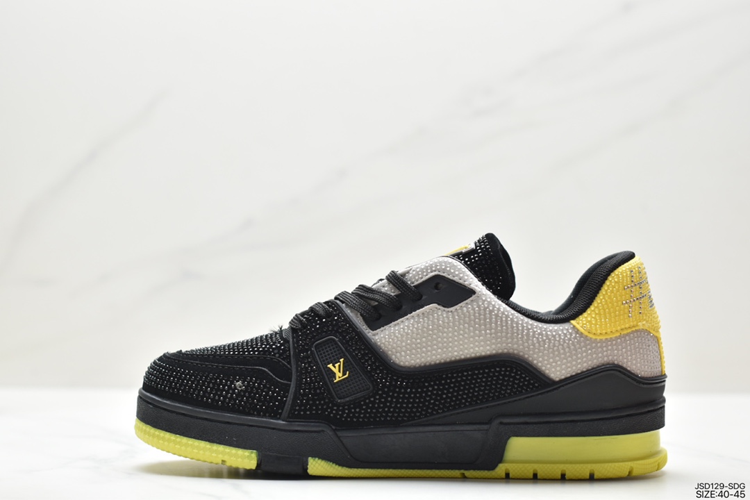 The new LVLouis Vuitton Trainer Sneaker Low casual sports culture all-match sneakers