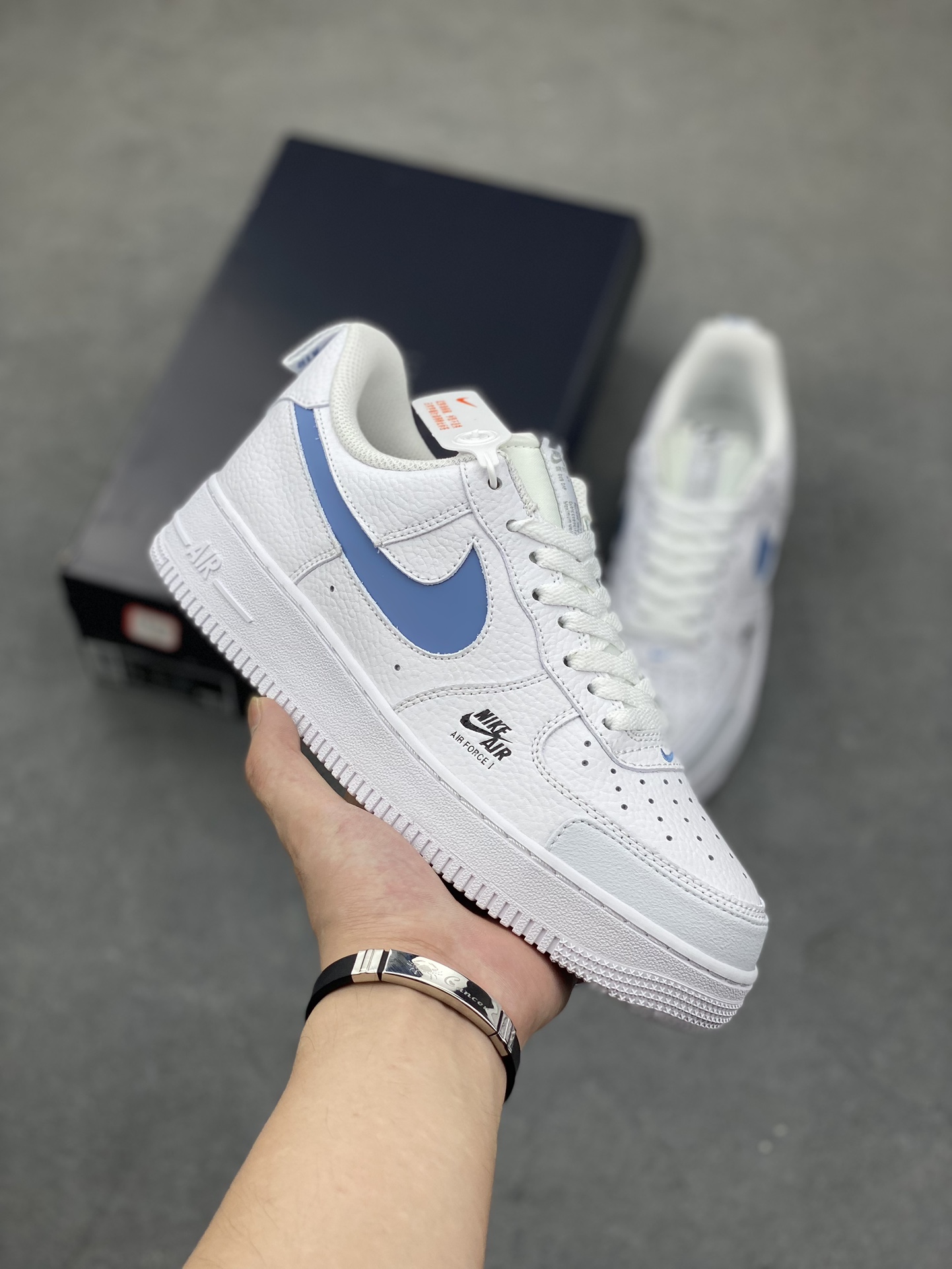 Nike Air Force 1 Premium White Reflective Casual Sneakers (CV3039-118) 2 i1691260905 192 0