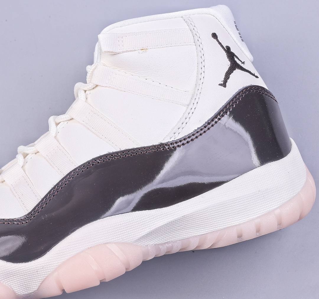 B Air Jordan AJ11 ”Neapolitan” 粉底康扣 AR0715-101