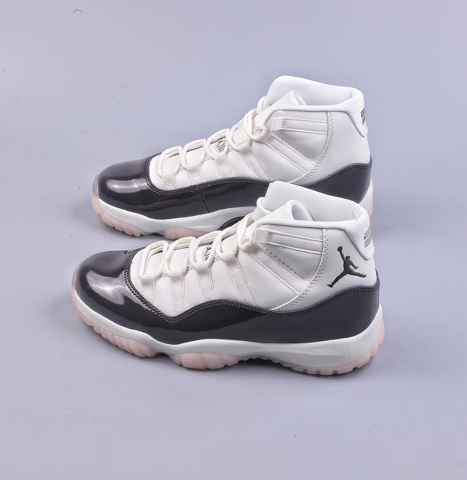 B Air Jordan AJ11 ”Neapolitan” 粉底康扣 AR0715-101