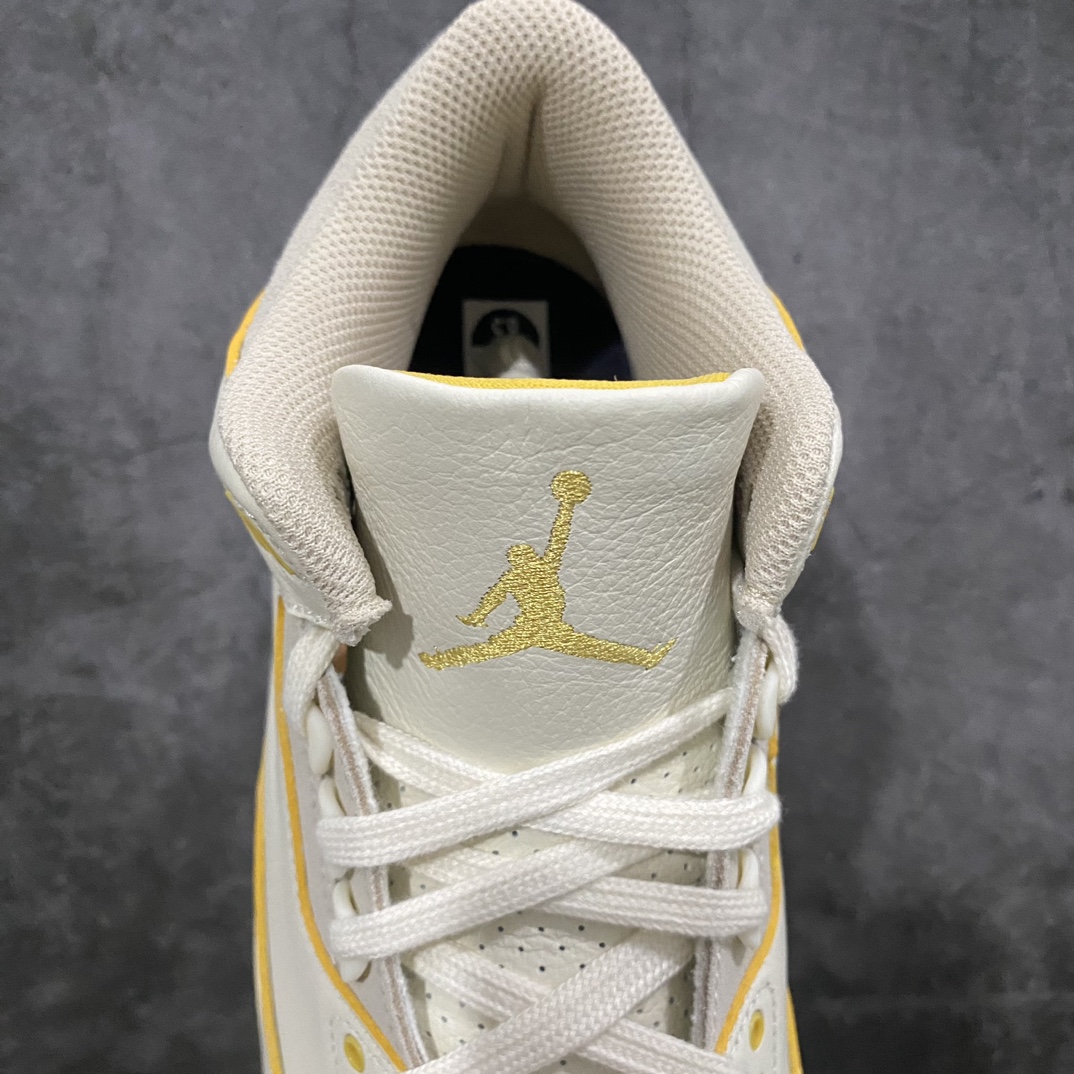 图片[8]-【X版纯原】J.Balvin x Air Jordan 3 Retro AJ3 乔3彩虹渐变 FN0344-901nn配置印面PVC加固外壳包装!n原楦原纸版数据开发 采用软质纳帕纹头层皮革组合爆裂压纹头层皮鞋面材质 鞋垫配置欧索莱去臭除味物料 缜密定位拉帮及注胶效果中底PU内嵌开窗式Air缓震气垫 顶级品质 市场第一梯队产物💪🏻n鞋身以米白色皮革覆盖，搭配经典的灰白色爆裂纹设计。中底与后跟部分均带有\”彩虹渐变\”效果，后跟分别以元年Nike AIR以及笑脸Logo呈现，彰显联名身份。 尺码：40 40.5 41 42 42.5 43 44 44.5 45 46 47.5-莆田鞋批发中心