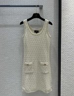 Chanel Clothing Dresses Tank Top 1:1 Replica
 White Splicing Knitting Wool Fall Collection Chains