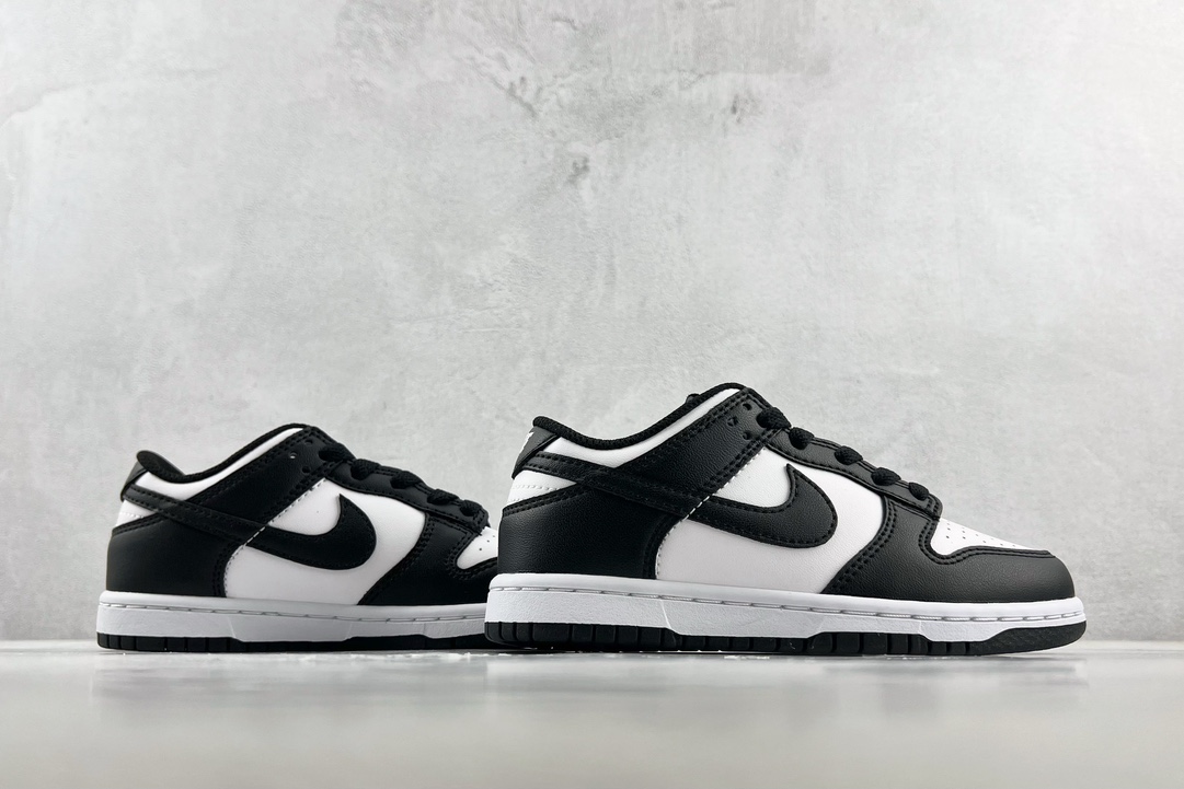 Nike Dunk Low ”White/Black” 黑白熊猫 CW1588-100