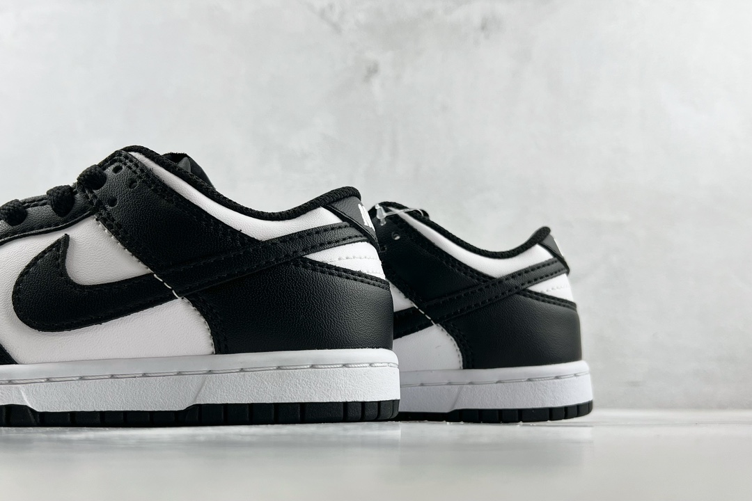 Nike Dunk Low ”White/Black” 黑白熊猫 CW1588-100