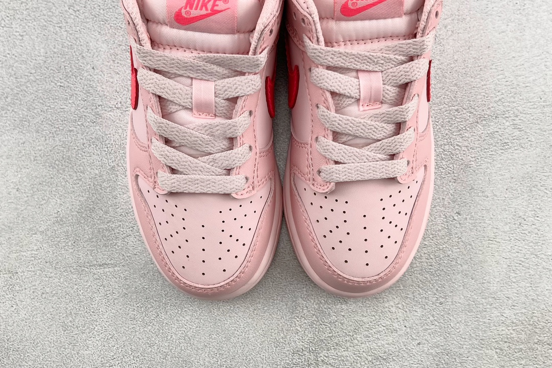 Nike Dunk Low ”Triple Pink”粉色 DH9756-600