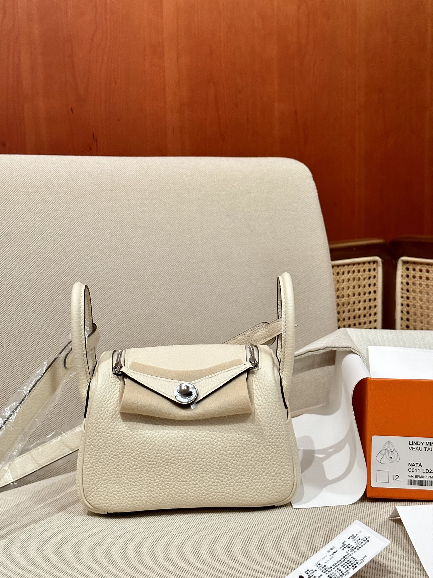 Hermes Lindy Nata mini shoulder everyday