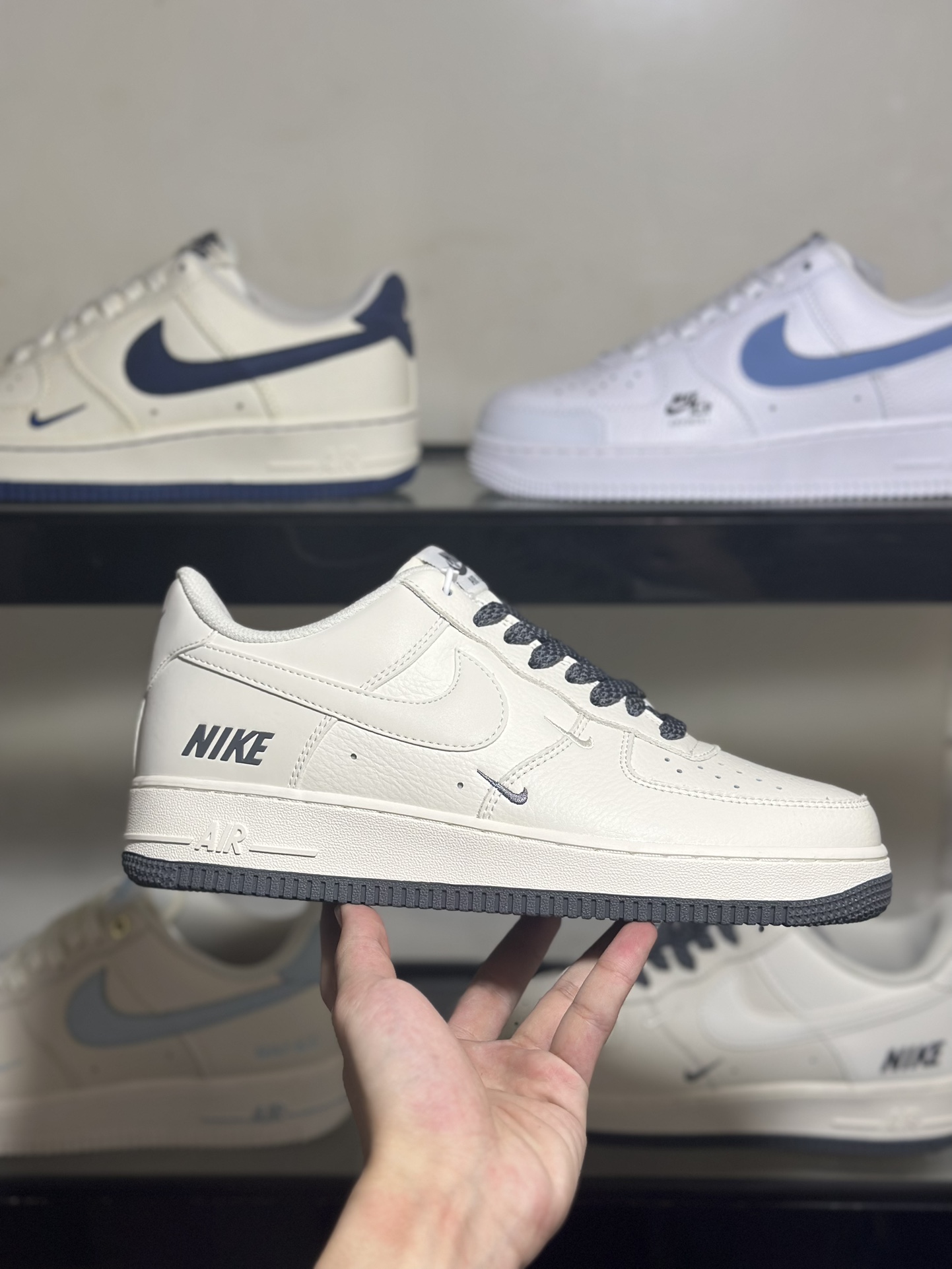 NikeAirForce1Low米白