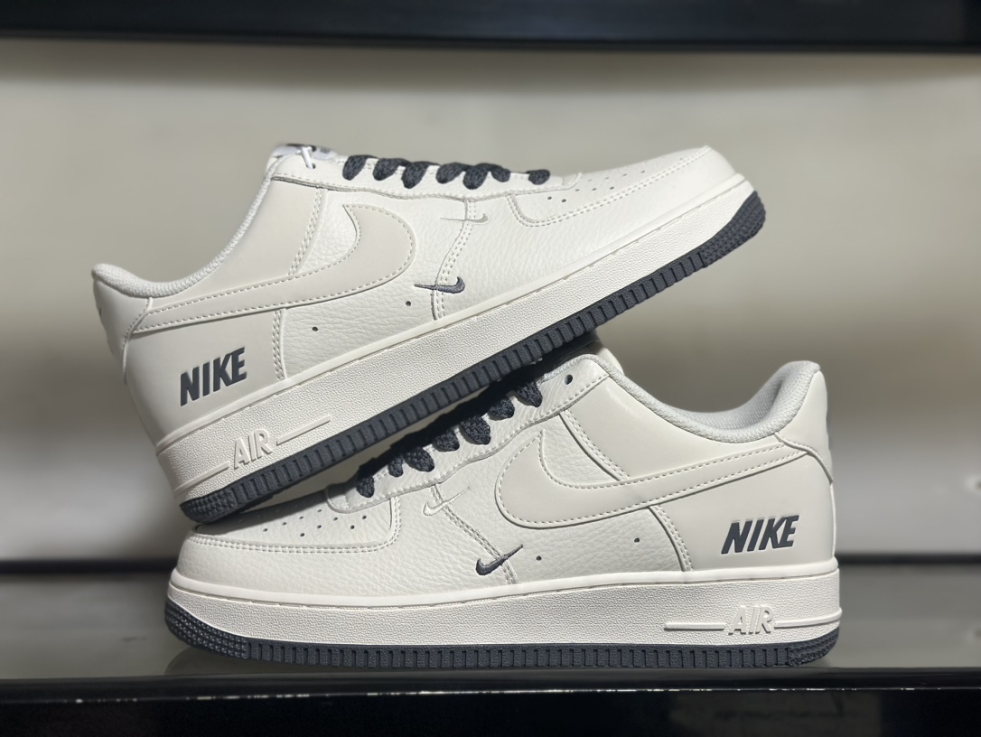 NikeAirForce1Low米白