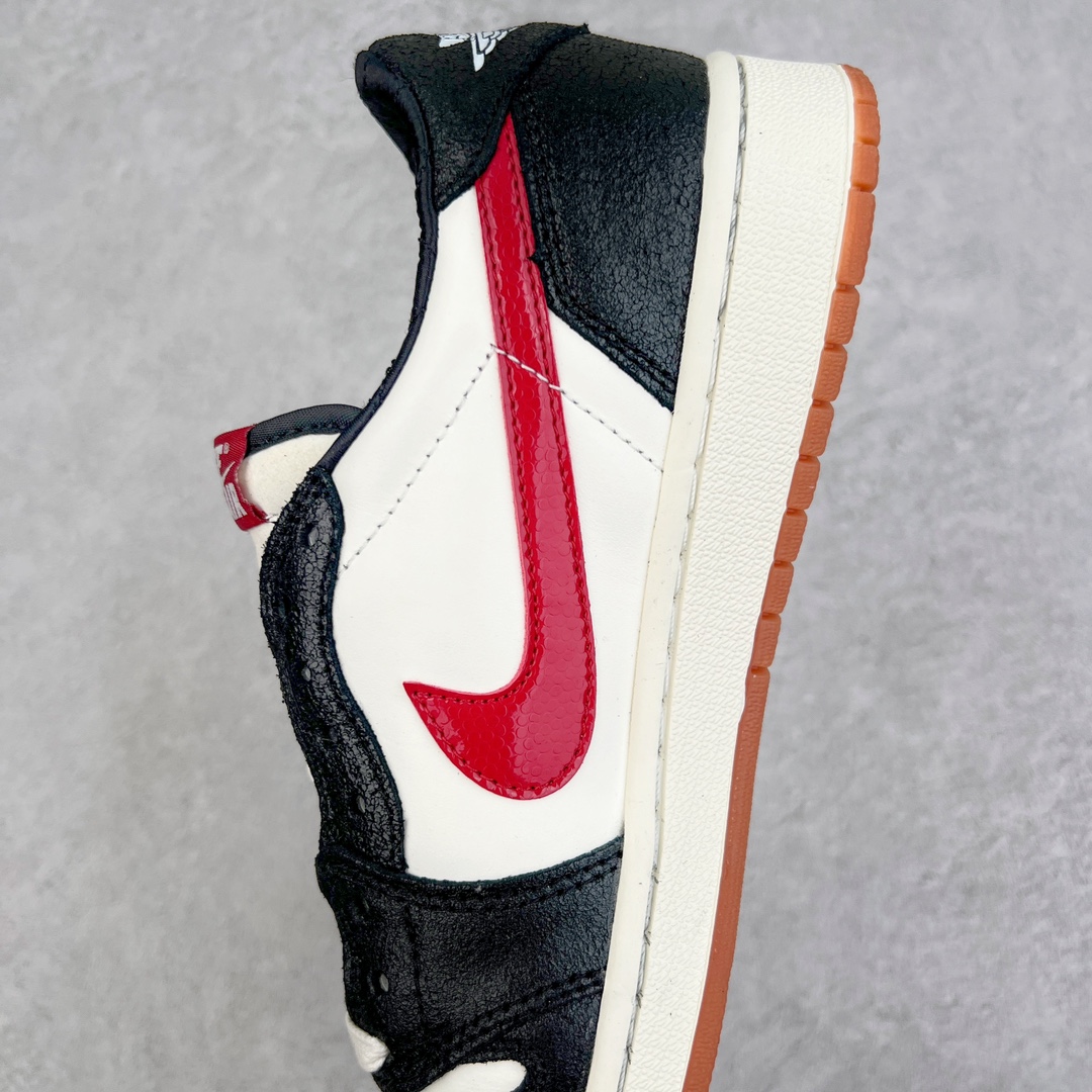 图片[7]-零售💰220 ＃福利特价‼Air Jordan AJ1 Low OG 低帮系列 CZ0790 原装楦头纸板开发 完美鞋型 超高清洁度 鞋型不臃肿别扭 原厂内置全掌气垫 A模大底 头层小牛皮 鞋舌AJ原厂专用牛津布 AJ专用反口珍珠布 原厂无杂质高弹内里海棉 特殊封边弹力鞋带 头层牛皮 原鞋开模 拒绝公底 购置公司同步原材料 都有细节原汁原味 忠于原版 SIZE：36 36.5 37.5 38 38.5 39 40 40.5 41 42 42.5 43 44 44.5 45 46 47.5 编码：Bby2936020-运动鞋