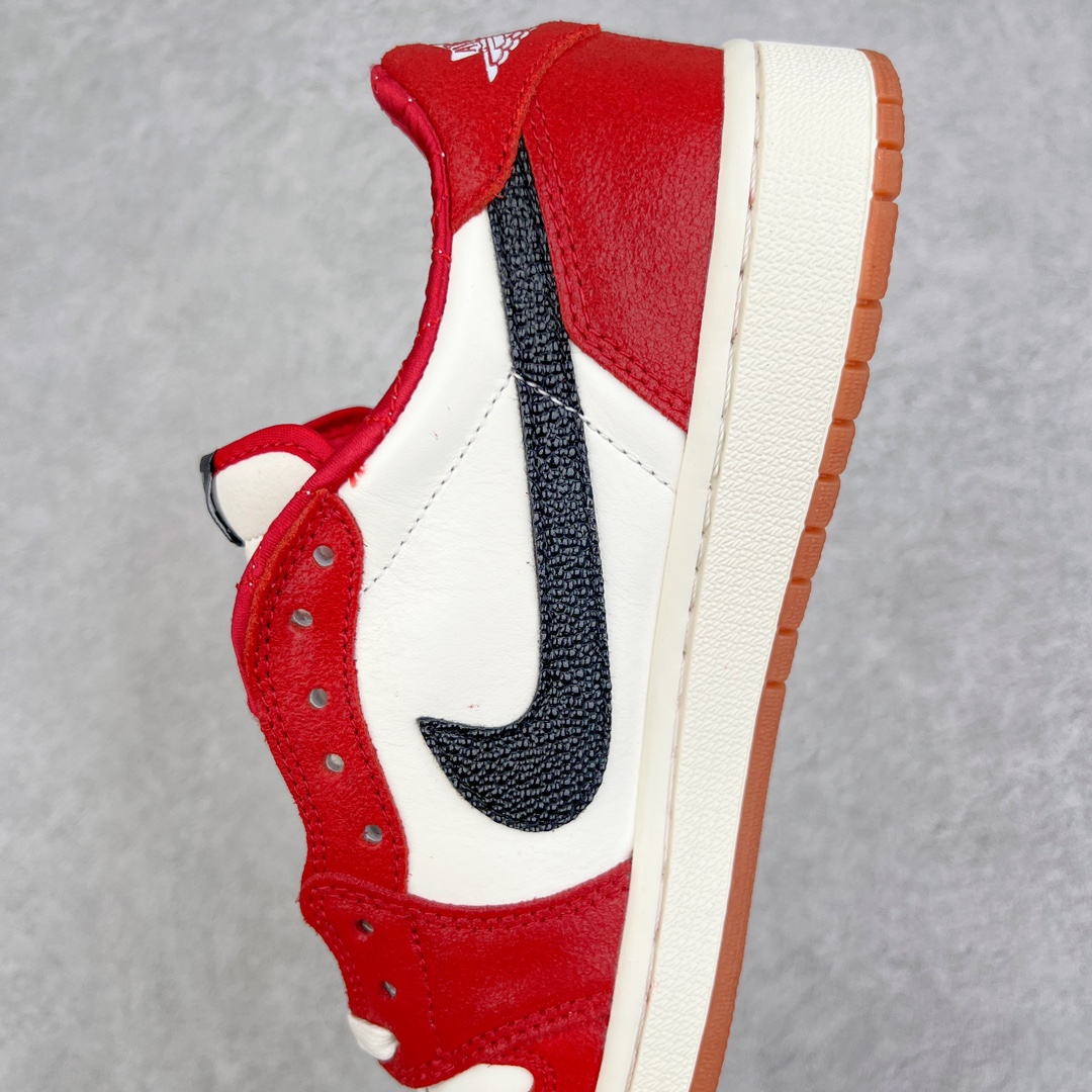 图片[7]-零售💰220 ＃福利特价‼Air Jordan AJ1 Low OG 低帮系列 CZ0790 原装楦头纸板开发 完美鞋型 超高清洁度 鞋型不臃肿别扭 原厂内置全掌气垫 A模大底 头层小牛皮 鞋舌AJ原厂专用牛津布 AJ专用反口珍珠布 原厂无杂质高弹内里海棉 特殊封边弹力鞋带 头层牛皮 原鞋开模 拒绝公底 购置公司同步原材料 都有细节原汁原味 忠于原版 SIZE：36 36.5 37.5 38 38.5 39 40 40.5 41 42 42.5 43 44 44.5 45 46 47.5 编码：Bby2936020-运动鞋