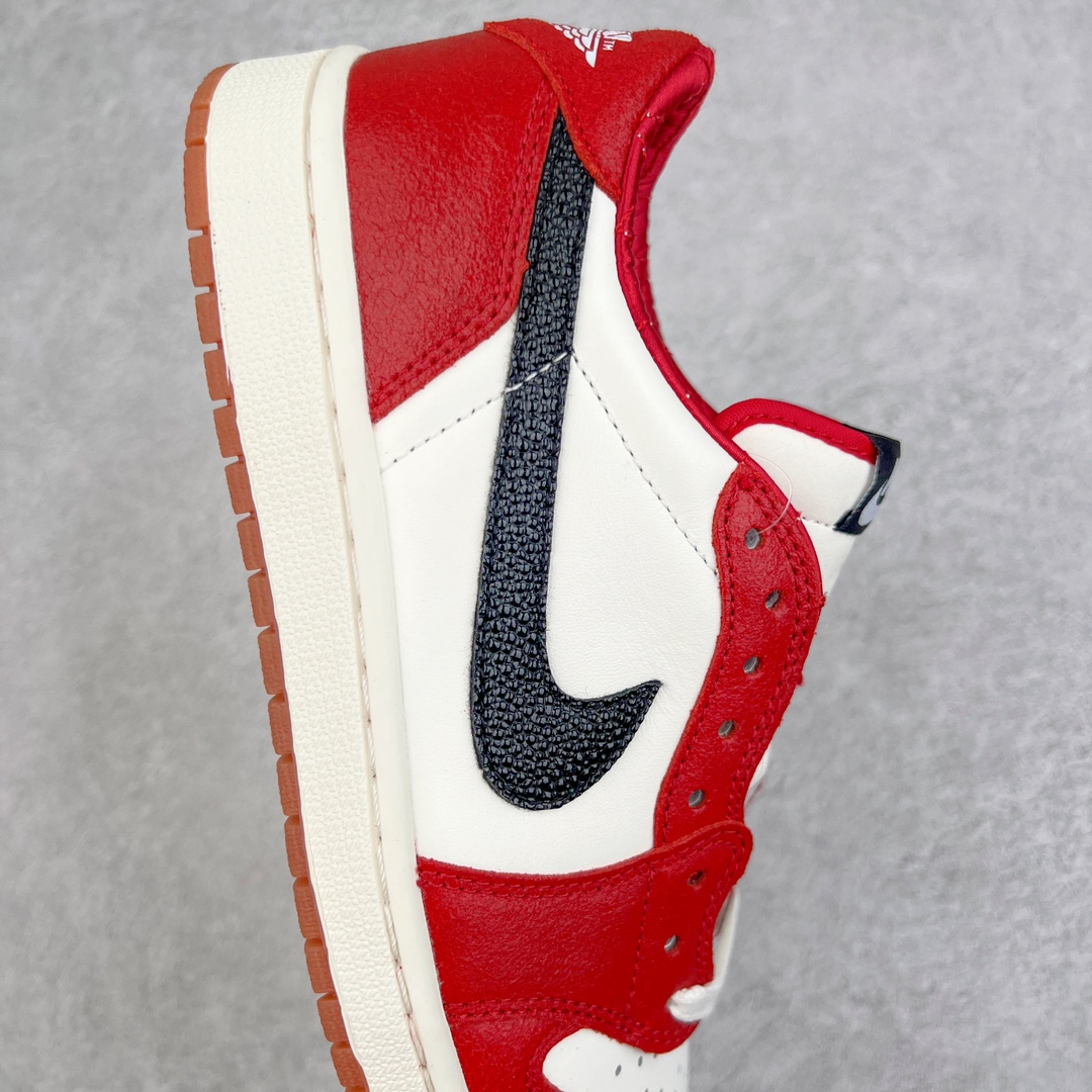 图片[6]-零售💰220 ＃福利特价‼Air Jordan AJ1 Low OG 低帮系列 CZ0790 原装楦头纸板开发 完美鞋型 超高清洁度 鞋型不臃肿别扭 原厂内置全掌气垫 A模大底 头层小牛皮 鞋舌AJ原厂专用牛津布 AJ专用反口珍珠布 原厂无杂质高弹内里海棉 特殊封边弹力鞋带 头层牛皮 原鞋开模 拒绝公底 购置公司同步原材料 都有细节原汁原味 忠于原版 SIZE：36 36.5 37.5 38 38.5 39 40 40.5 41 42 42.5 43 44 44.5 45 46 47.5 编码：Bby2936020-运动鞋