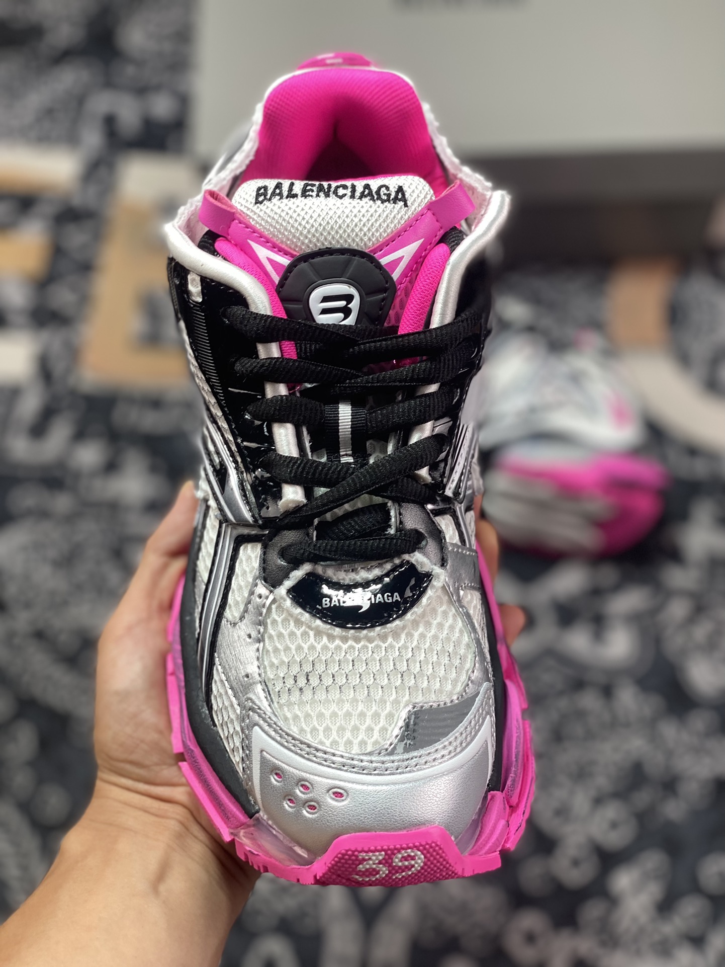 BALENCIAGA Runner Sneaker”Silver/White/Black/Pink” jogging shoes ”deconstruction destruction silver white black pink” 677402 W3RBW 9155