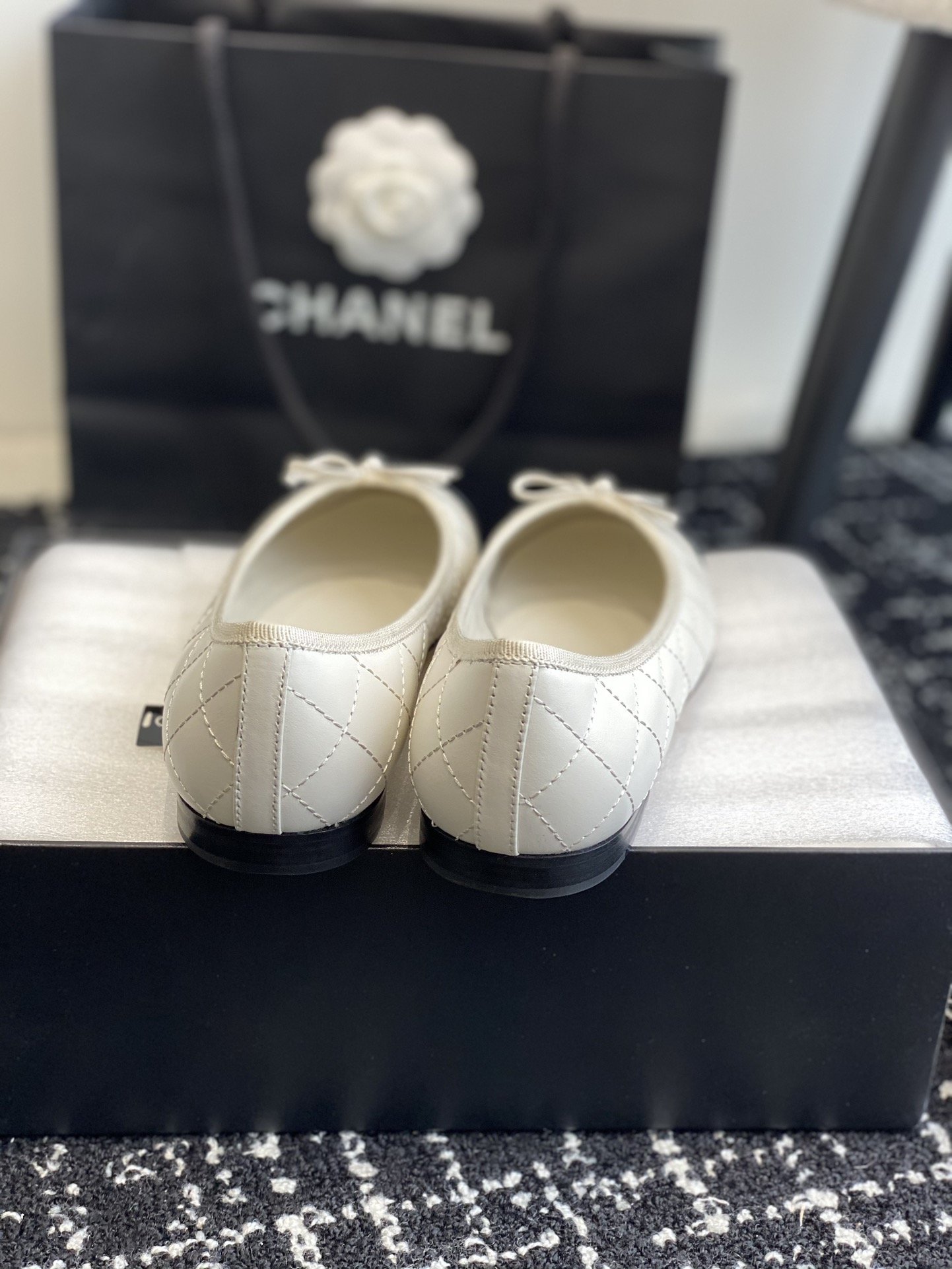 Chanel23芭蕾舞单鞋原版1:1切割而成Chanel香奈儿万年经典蝴蝶结圆头芭蕾舞鞋好品质不多真正做