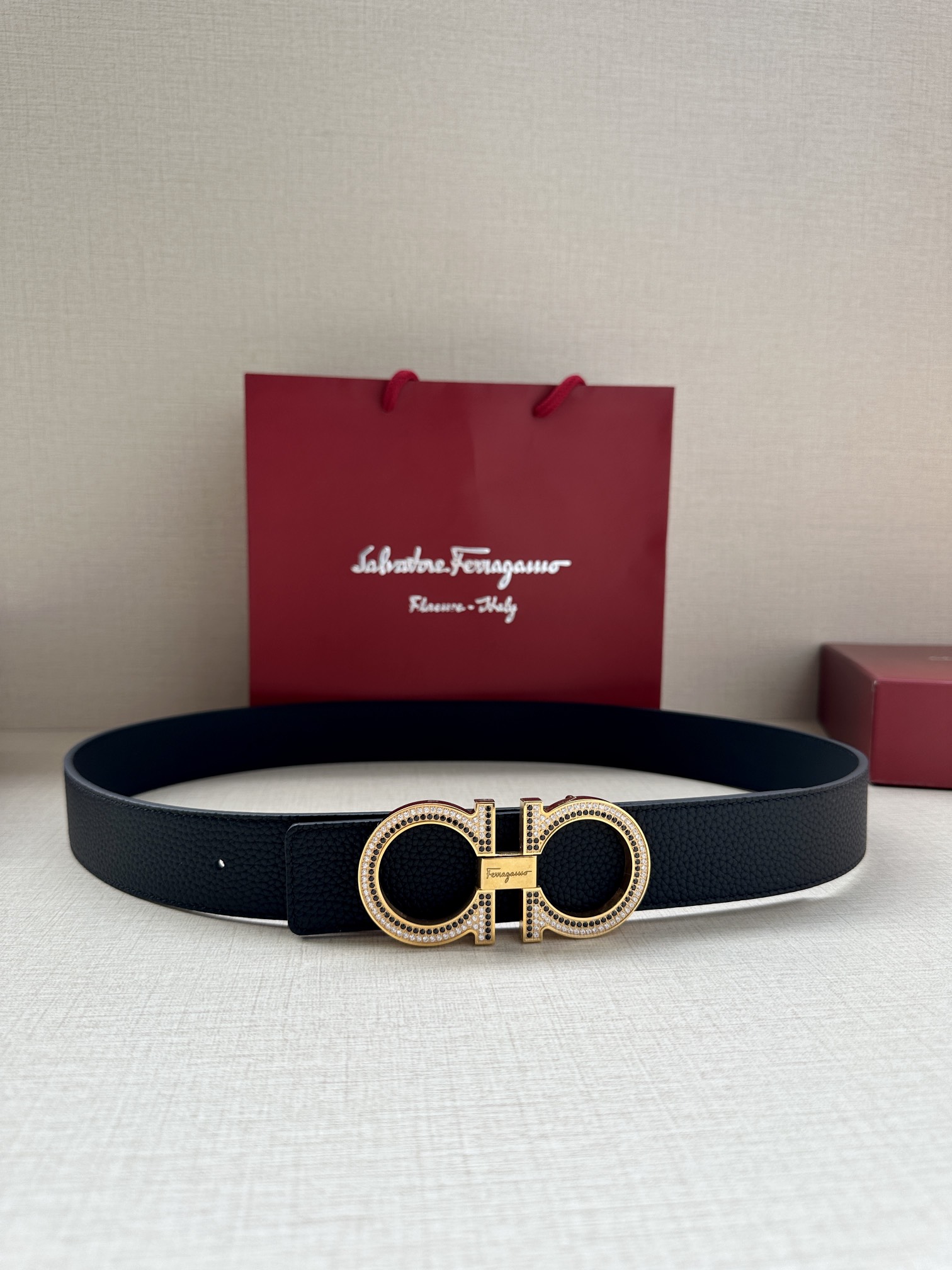 Ferragamo.菲拉格慕宽度3.