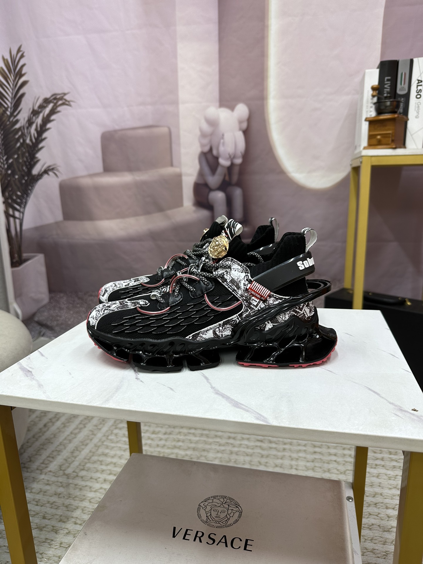 . [VERSACE-Versace] Calidad de mostrador, telas originales importadas, forro de piel de oveja, atmósfera de a…