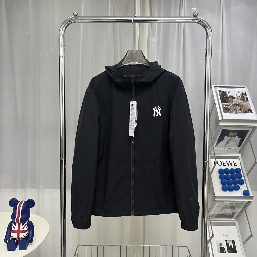 Korea Trading Company MLB Embroidered Zipper Cape Dress Set for Men and Women - 图片 3