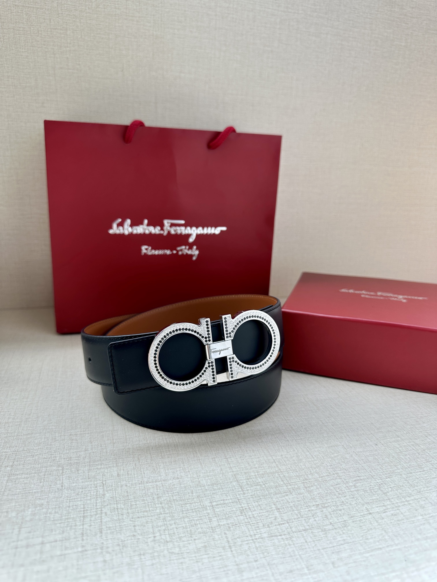 Ferragamo.菲拉格慕宽度3.