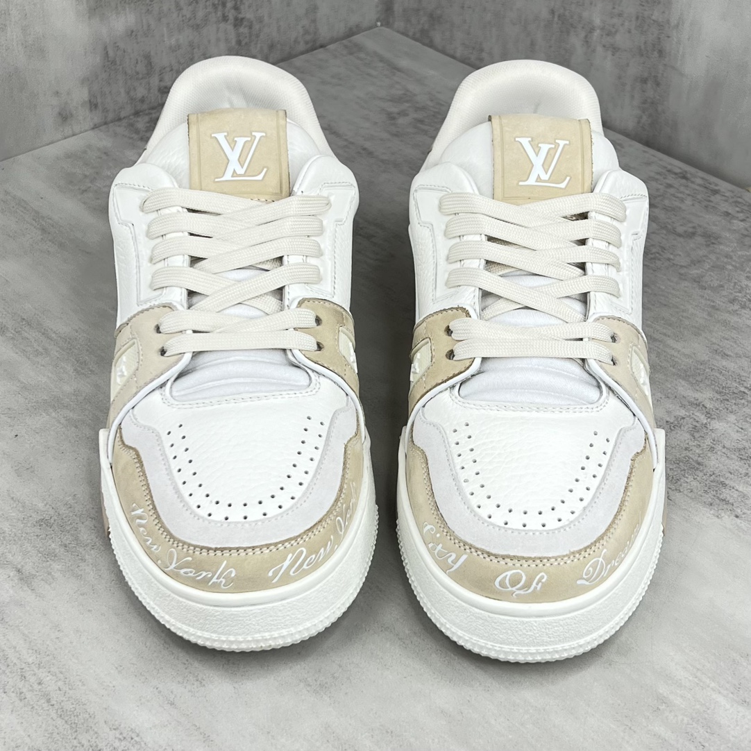 Louis Vuitton 新款上架 2023 Louis*Vuitto* LV Trainer 纽约限定最新款 大底和面料私模 绝对下血本费心思的一款鞋子 自Vifgil到来之后而设计的这一系列 每一季度都深受众多粉丝的青睐 TPU 大底 包装