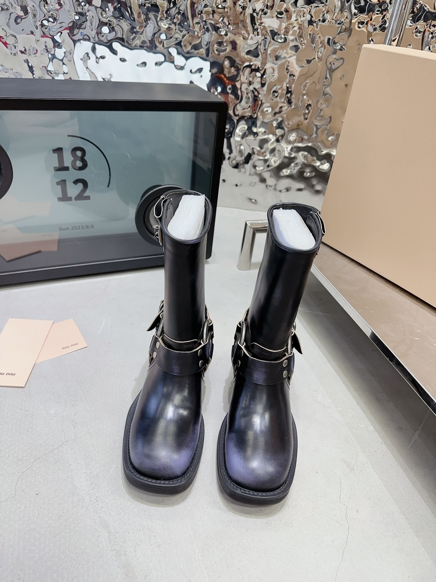 Buy First Copy Replica
 MiuMiu Long Boots Martin Boots Calfskin Cowhide Fall/Winter Collection Vintage