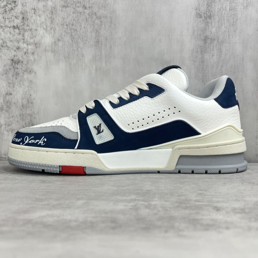 Louis Vuitton 新款上架 2023 Louis*Vuitto* LV Trainer 纽约限定最新款 大底和面料私模 绝对下血本费心思的一款鞋子 自Vifgil到来之后而设计的这一系列 每一季度都深受众多粉丝的青睐 TPU 大底 包装