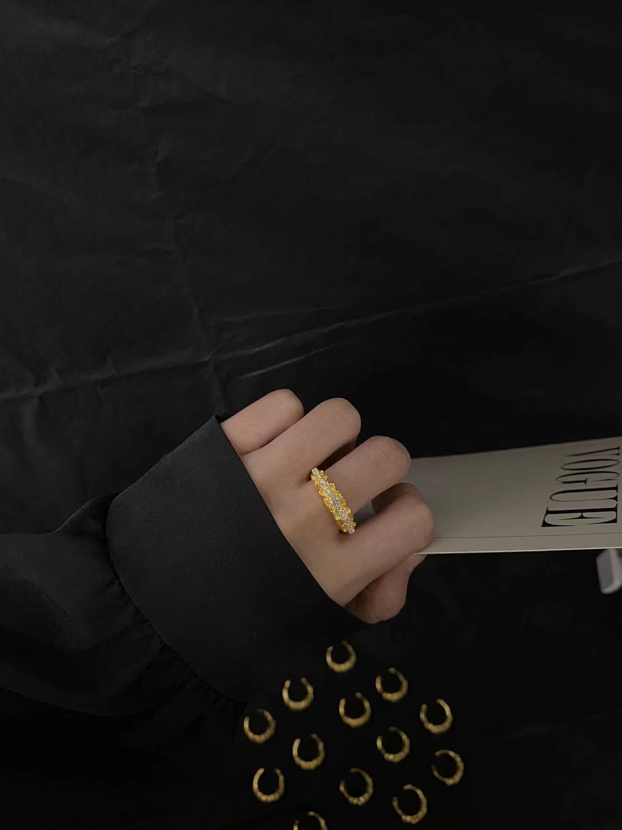 Chrome Hearts 𝐡𝐞𝐚𝐫𝐭𝐬 克罗心 镀金22k镶石十字花戒指