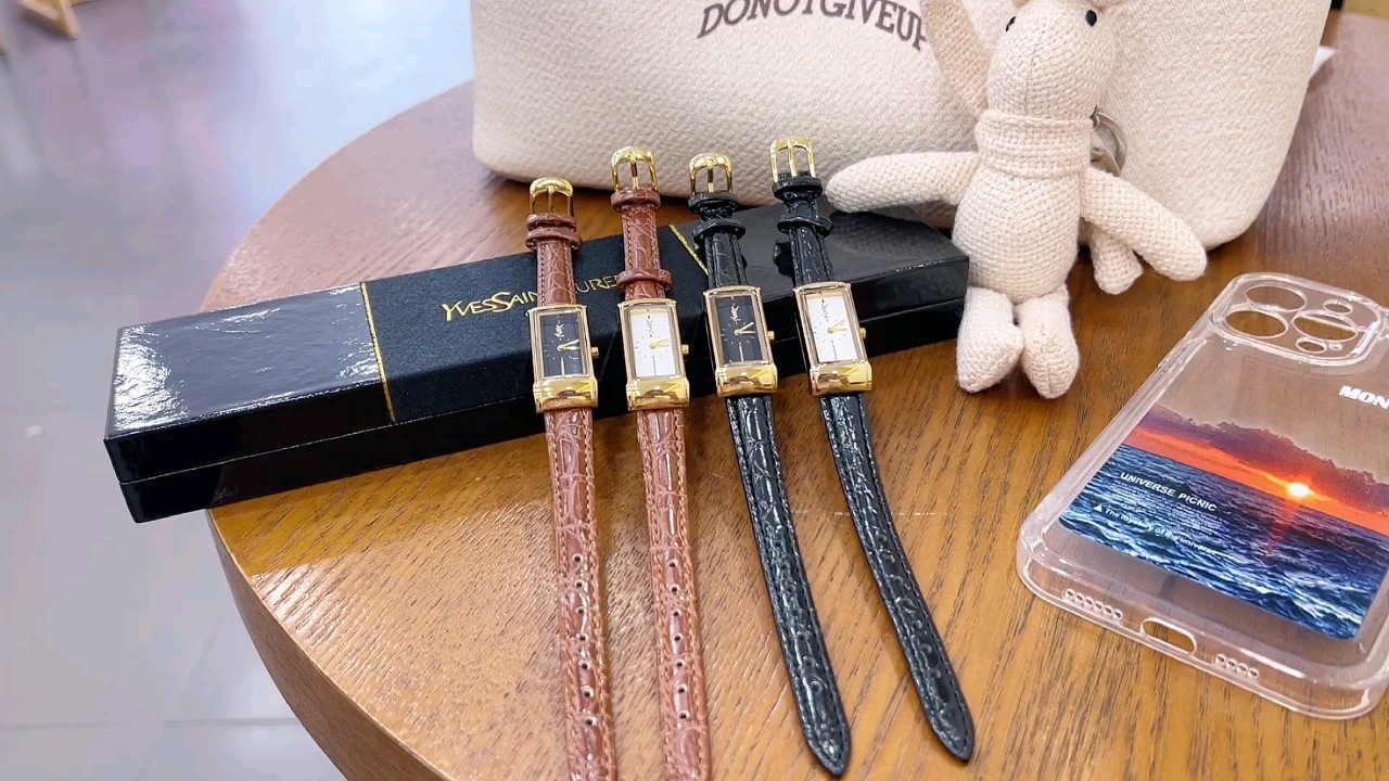 Fashionable Watch Designs by YSL St. Roland Featuring Chinese, Japanese Influences - 图片 1