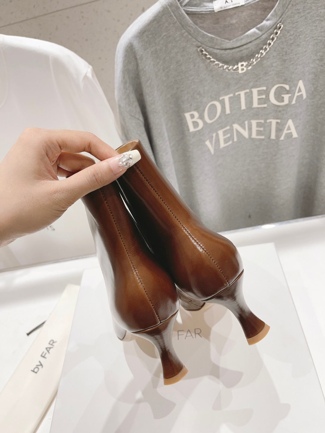 高版本出厂 🆕By Far 2025秋冬上新 气质款 全皮版 小猫跟 新款靴子 1:1 正品购入 小方头