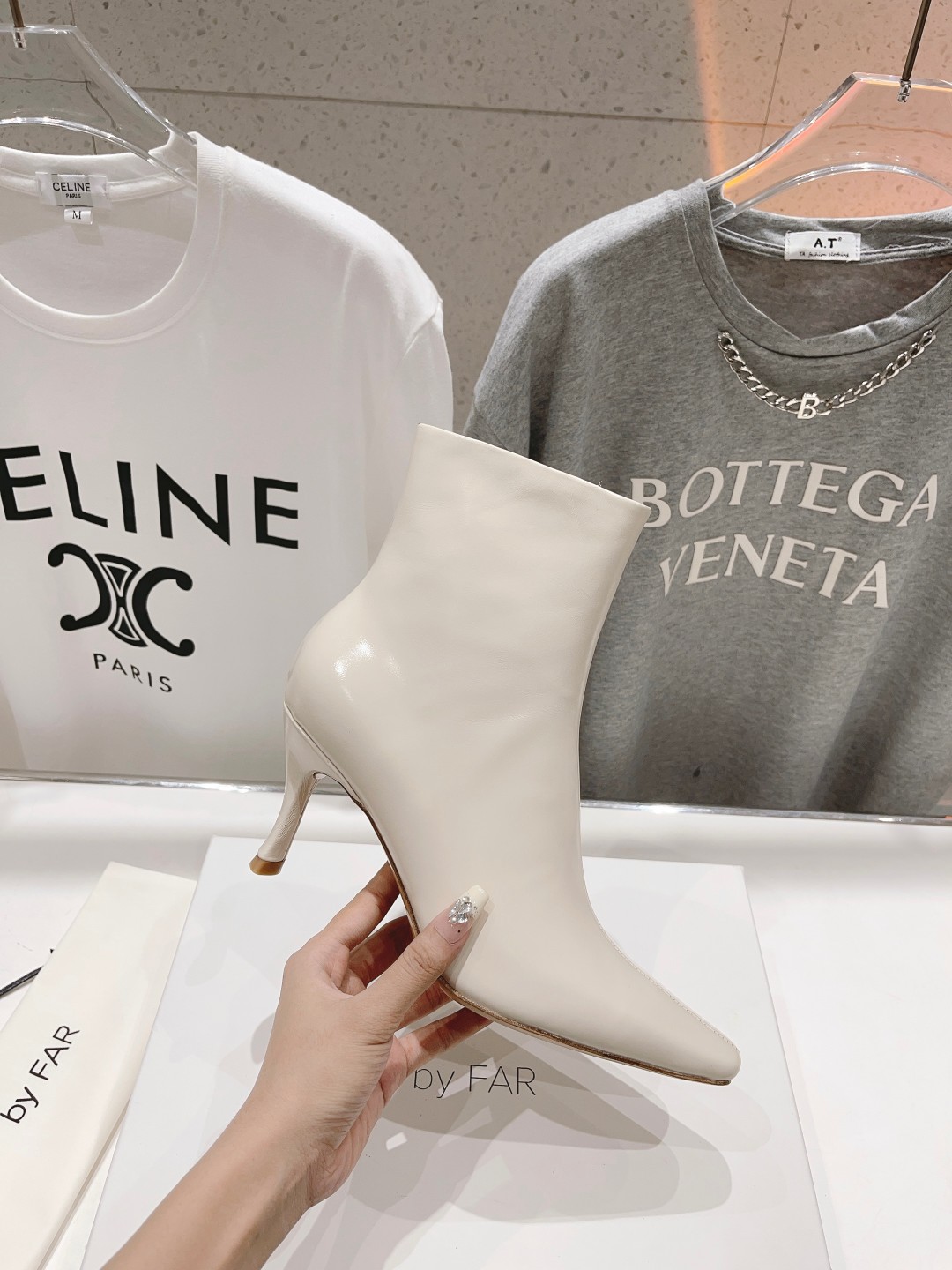 高版本出厂 🆕By Far 2025秋冬上新 气质款 全皮版 小猫跟 新款靴子 1:1 正品购入 小方头