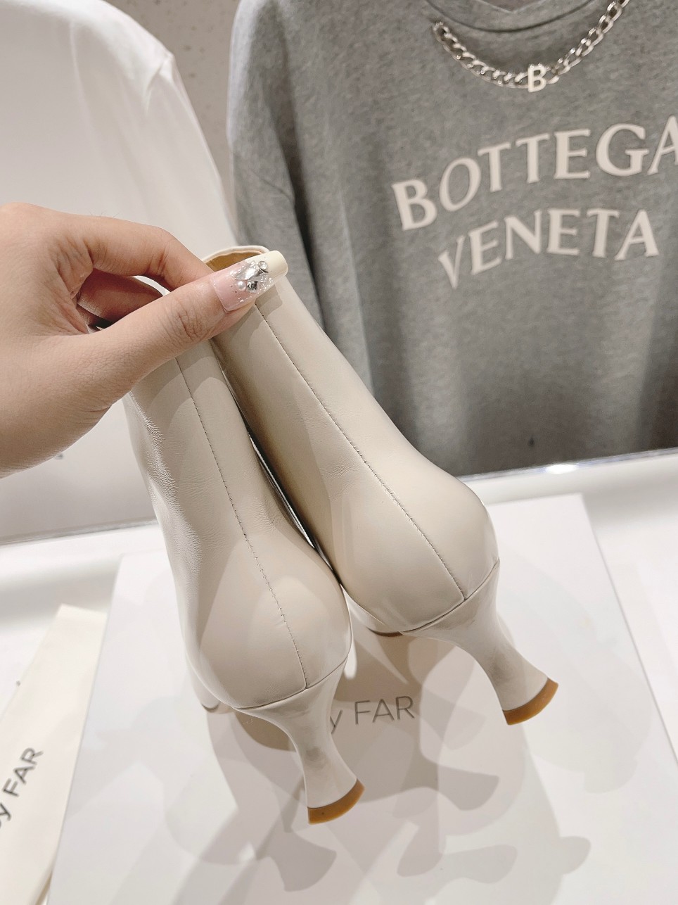 高版本出厂 🆕By Far 2025秋冬上新 气质款 全皮版 小猫跟 新款靴子 1:1 正品购入 小方头