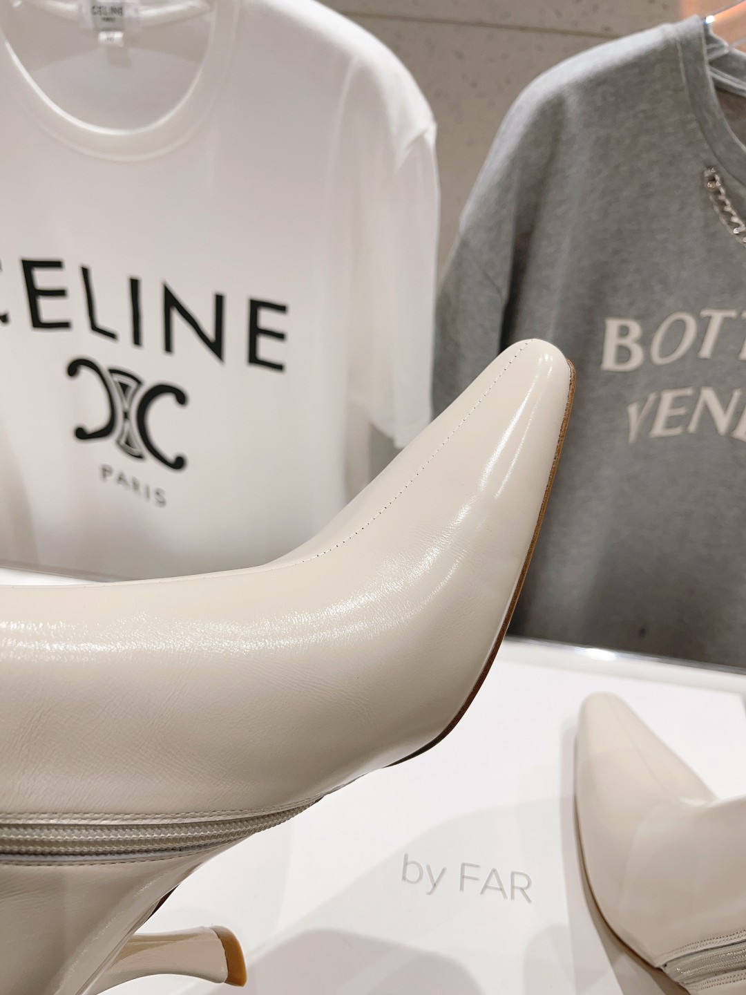 高版本出厂 🆕By Far 2025秋冬上新 气质款 全皮版 小猫跟 新款靴子 1:1 正品购入 小方头