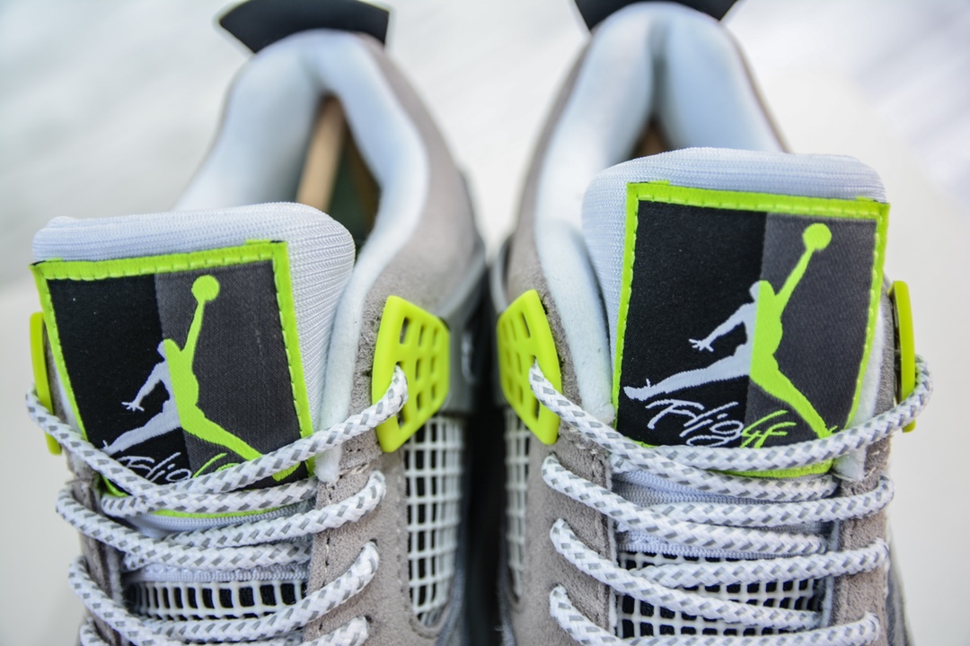 R AJ4 SE 95 Neon Grey Green CT5342-007